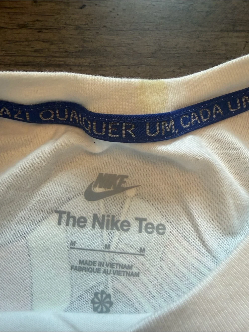 Nike White Men’s Graphic Short-Sleeve Shirt with Pink Eagle Accent